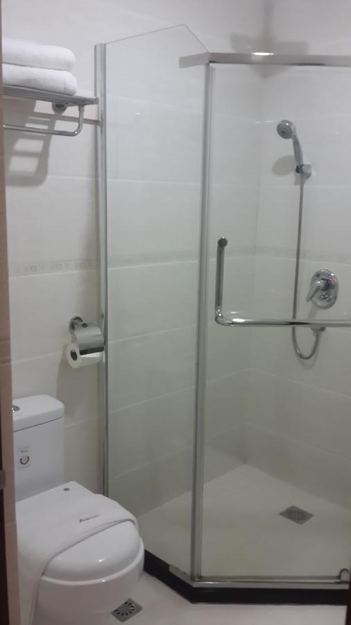 Avida Hotel Labuan Zewnętrze zdjęcie