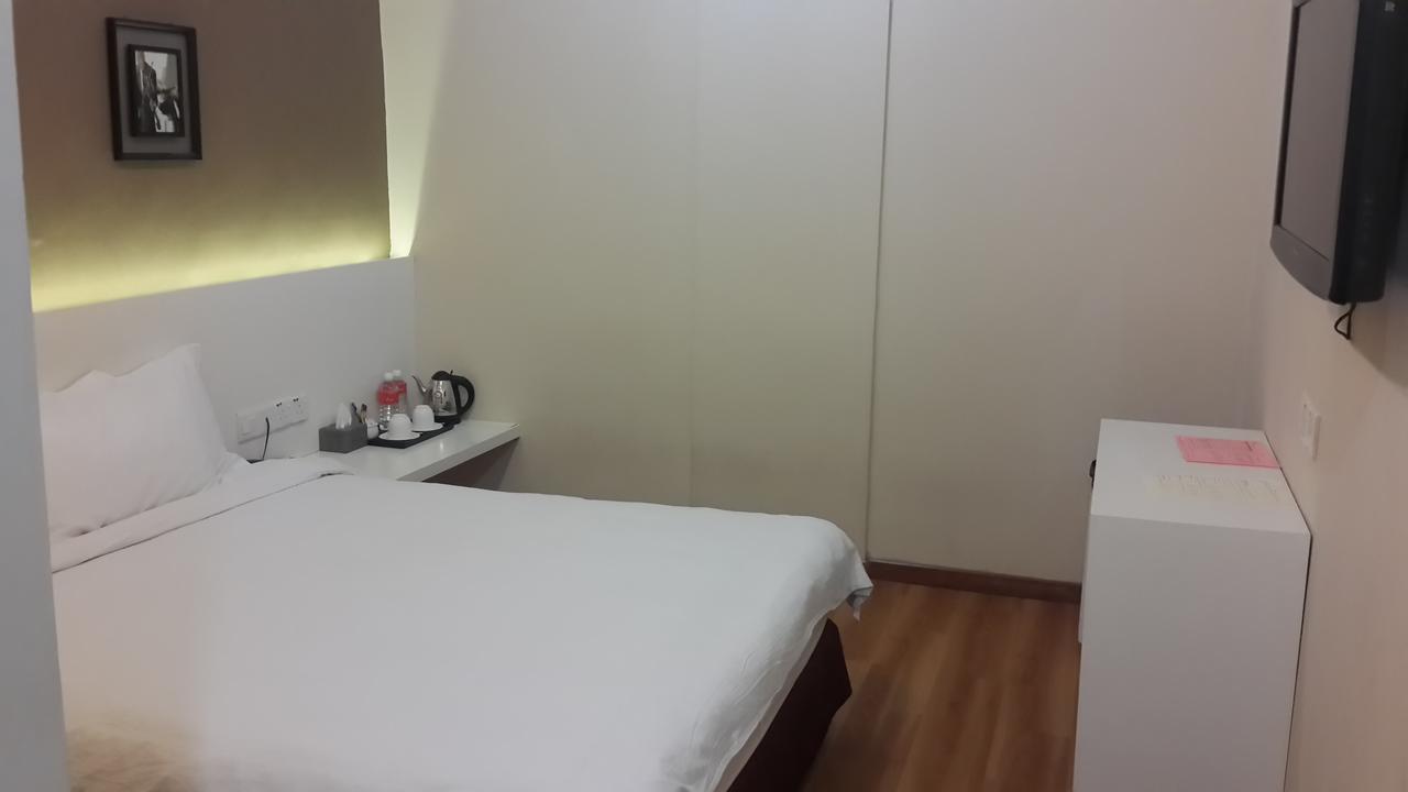 Avida Hotel Labuan Zewnętrze zdjęcie